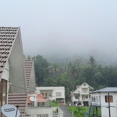 Skyview Villa อทิราพาลลี ภายนอก รูปภาพ